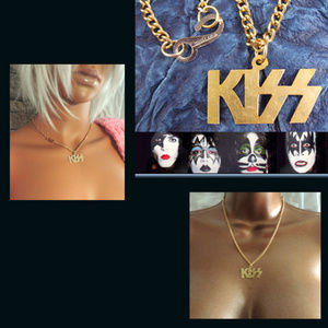 ⚡⚡70's vintage KISS 🎵 necklace music rock band